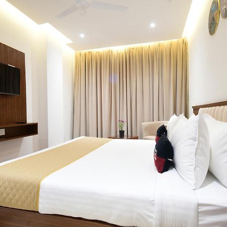 Aceotel Premier, Vijay Nagar Indore Zewnętrze zdjęcie