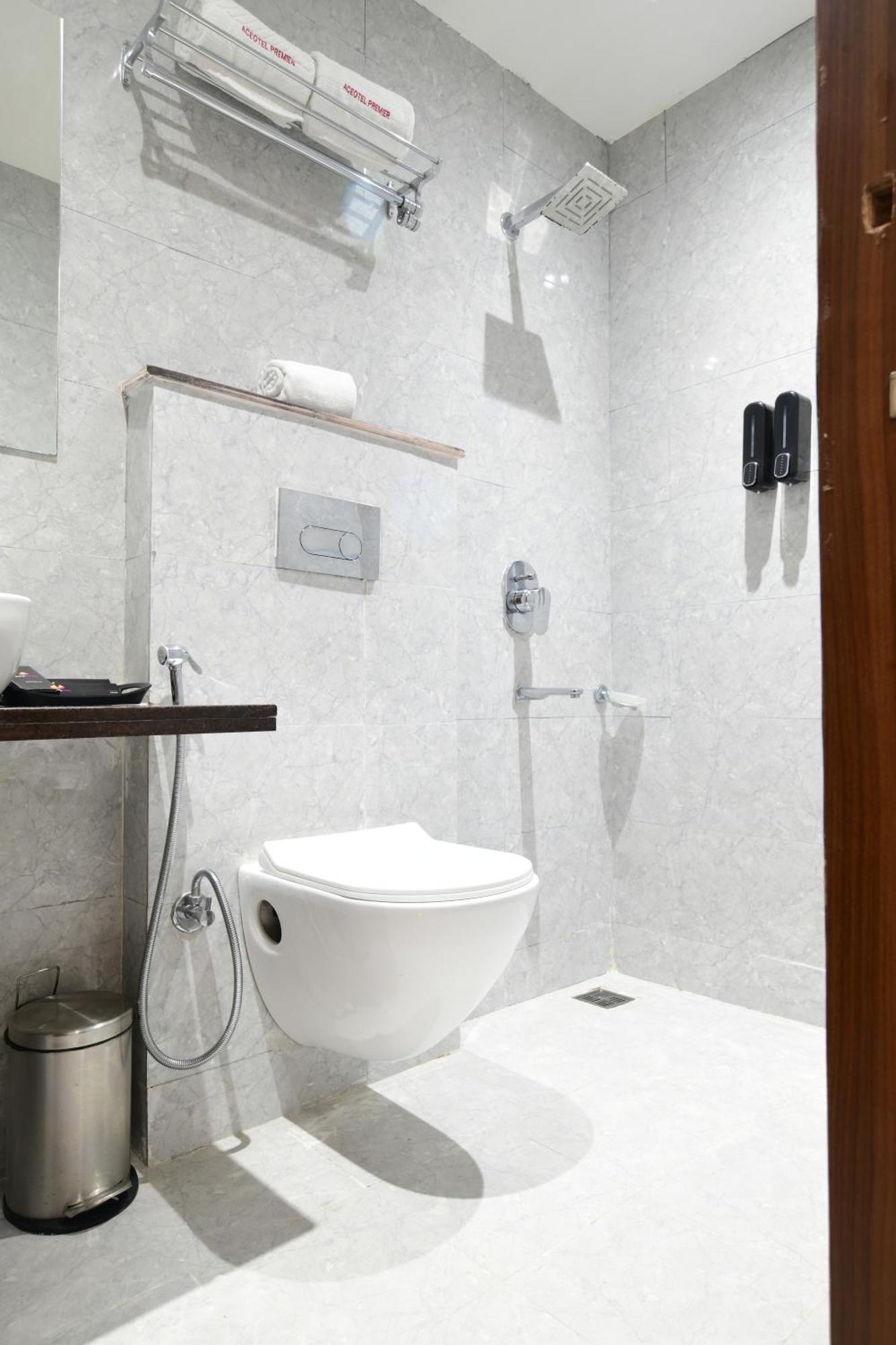 Aceotel Premier, Vijay Nagar Indore Zewnętrze zdjęcie