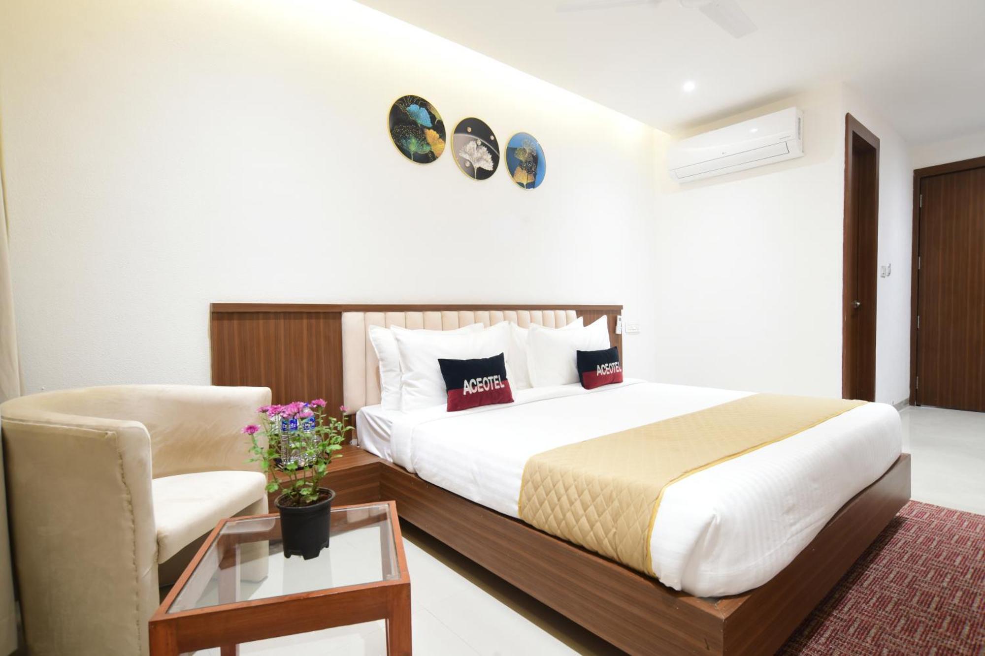 Aceotel Premier, Vijay Nagar Indore Zewnętrze zdjęcie